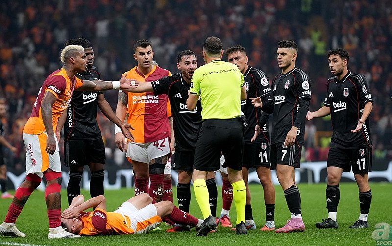 Ömer Üründül Galatasaray - Beşiktaş maçını değerlendirdi!