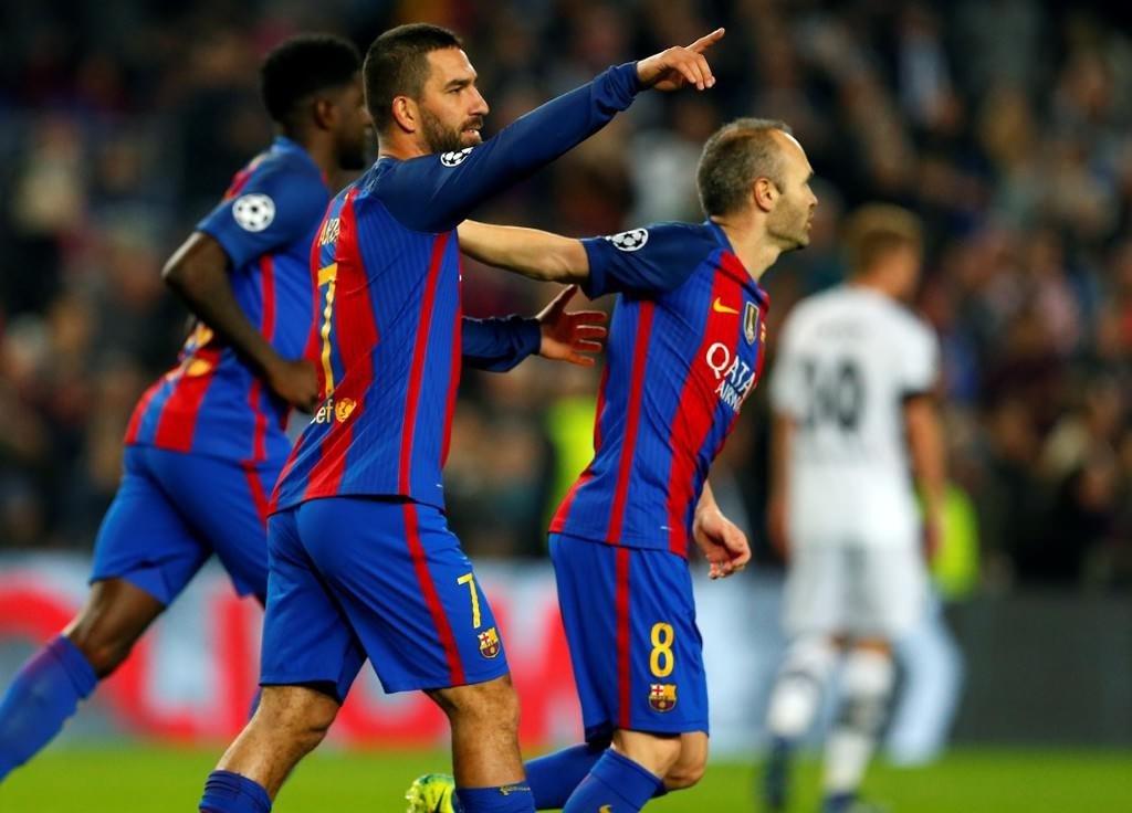 Barcelona, Arda Turan’ı satmaya sıcak bakıyor!