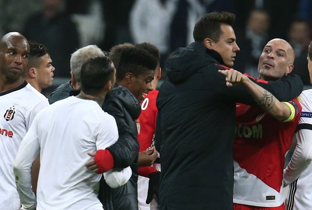 Beşiktaş - Monaco maçı sonrası olay