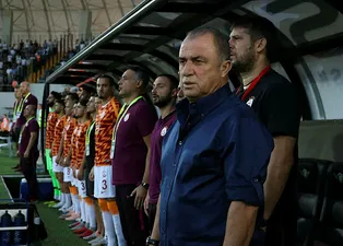 Galatasaray yenildi sosyal medya yıkıldı!