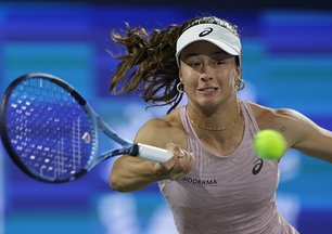 Zeynep Sönmez Wimbledon’da 2. turda!