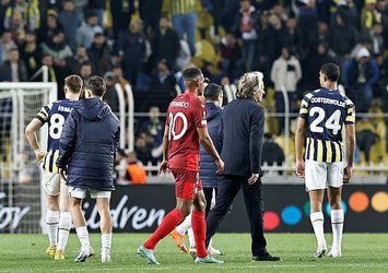 Fenerbahçe Sevilla maçı sonrası flaş sözler!