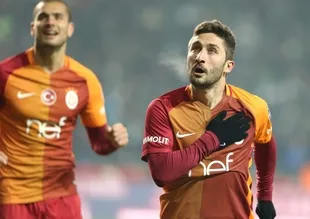 Sabri Sarıoğlu'na Süper Lig'den teklif var