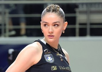 VakıfBank'ta yeni kaptan Zehra Güneş