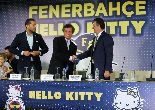 Fenerbahçe, Hello Kitty ile imzaladı