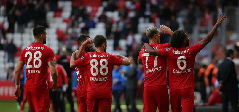Antalyaspor'dan kritik 3 puan!