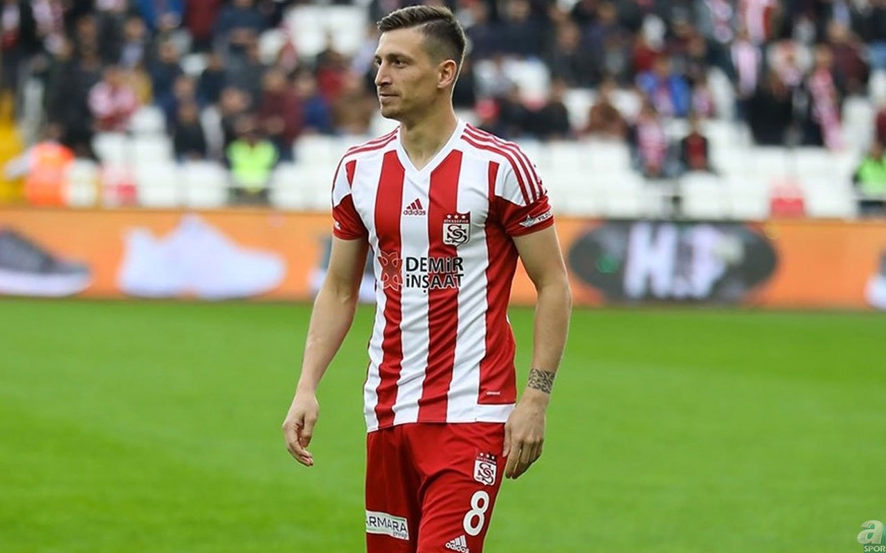 Fenerbahçe’den Mert Hakan Yandaş’a çılgın teklif!
