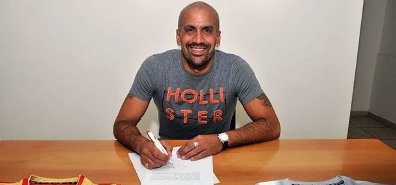 Veron 41 yaşında futbola döndü