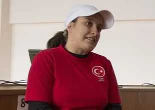 Ayşegül Pehlivanlar'dan bronz madalya
