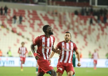 Yatabare Sivasspor'a veda etti!