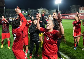A Milli Kadın Futbol Takımı'mız ilk galibiyetini aldı!