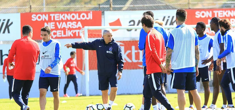 Rıza Çalımbay, Trabzonspor'da sistem değişikliğine gidiyor