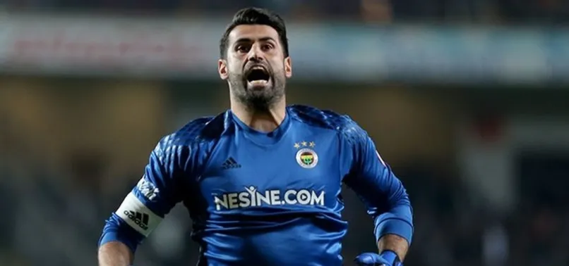 Volkan Demirel imzayı attı