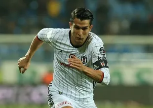 Beşiktaş'ta Necip Uysal şoku!