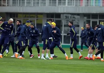 Fenerbahçe derbiye hazır
