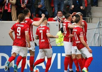 Gol düellosunda kazanan Freiburg!