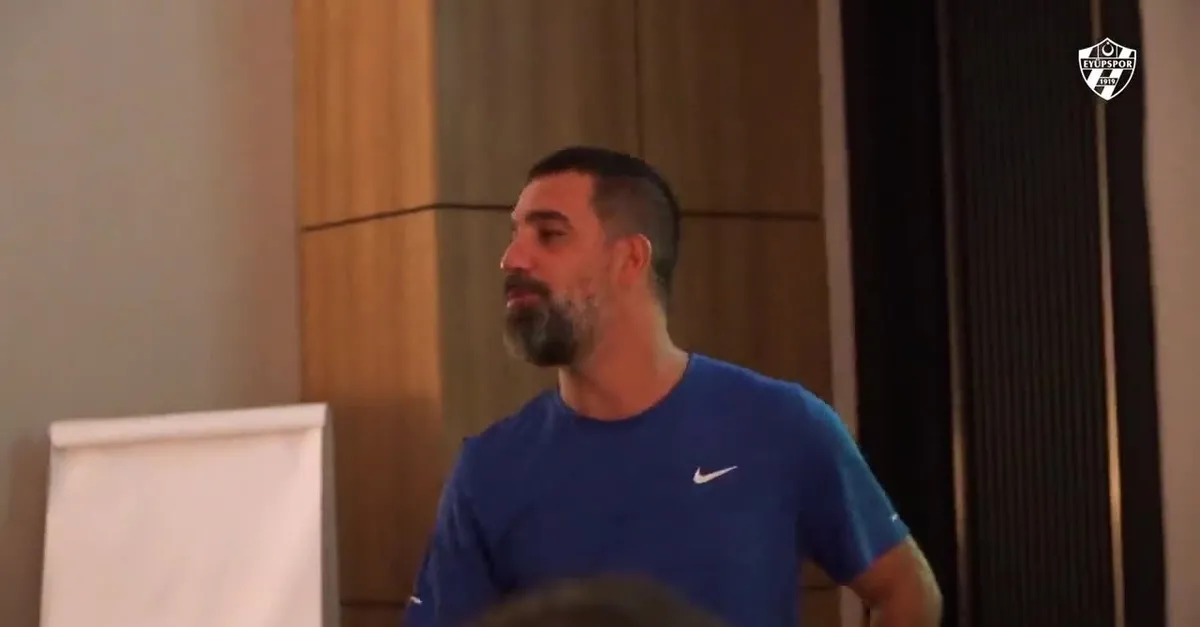 Arda Turan'dan motivasyon konuşması! "Saha maha bunlar hikaye"