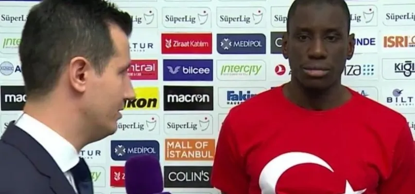 Demba Ba gönülleri fethetti!