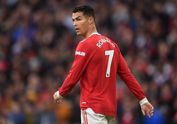 Flaş iddia! Ronaldo ManU'nun başına geçebilir