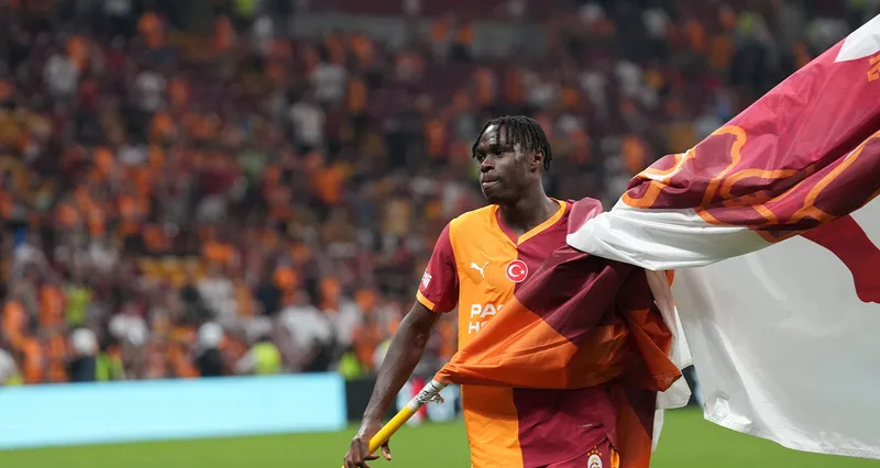 singo-barcelona-karsisinda-oynayabilecek-mi-kadroda-olacak-mi-1791781301574.jpg Singo Barcelona maçında sahada olacak mı, sakatlığı geçti mi? - 1