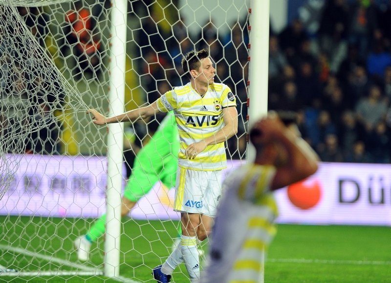 Fenerbahçe’de tarihi rakam! Dokuz...
