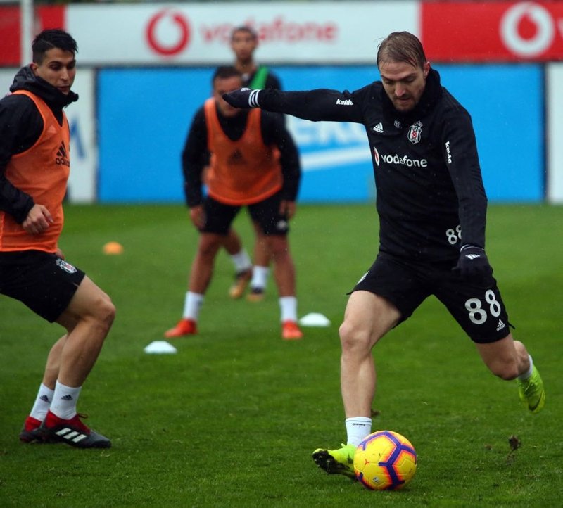Beşiktaş’ta 7 yolcu!