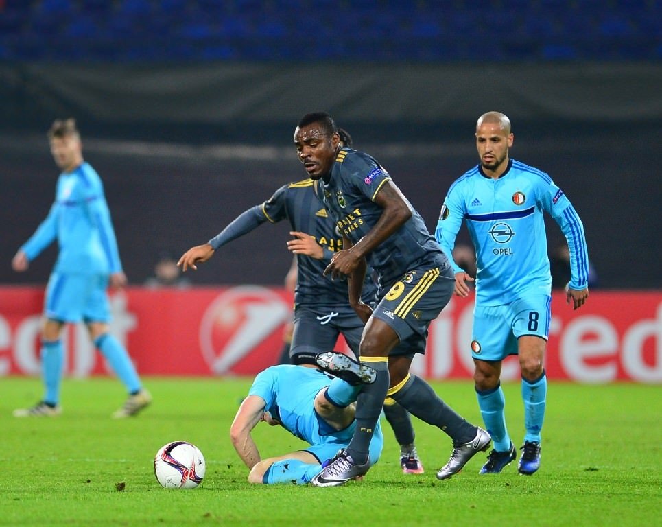 Fenerbahçe’ye Emenike müjdesi!