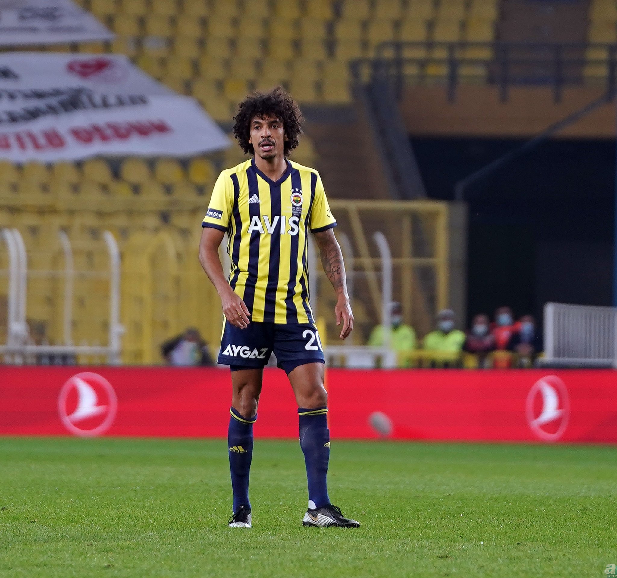 Son dakika spor haberi: Fenerbahçe’nin yeni forveti belli oldu! Vitor Pereira o golcüyü istedi...
