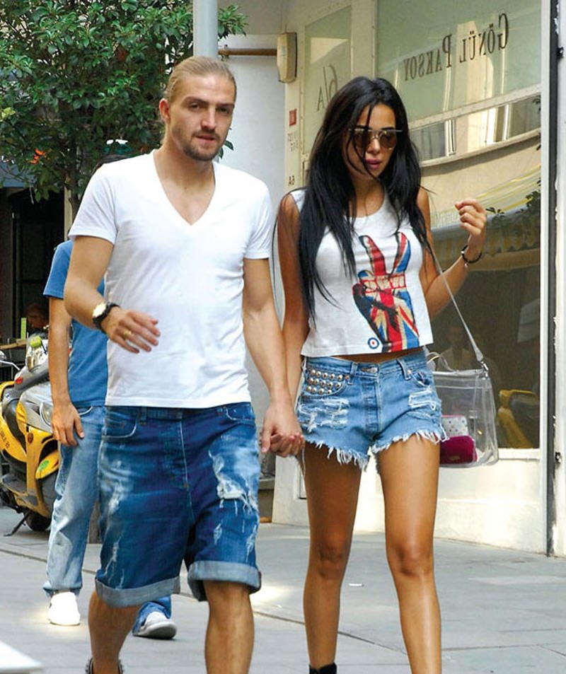 Asena istedi, Caner Erkin aldı