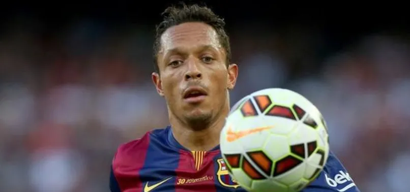 Beşiktaş Adriano transferini bitirmeye çok yakın