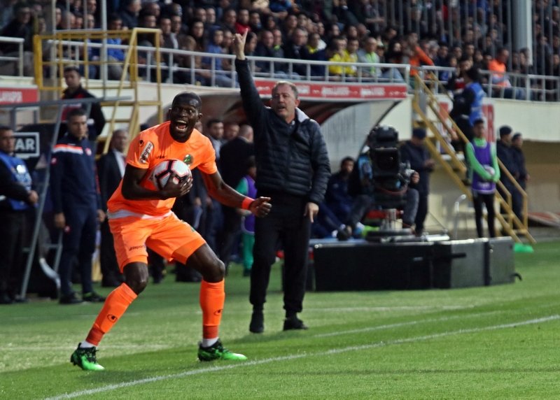 Taraftardan Ersun Yanal’a şok tepki!