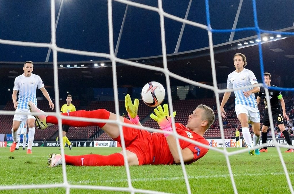 Zürih-Osmanlıspor karşılaşmasından kareler