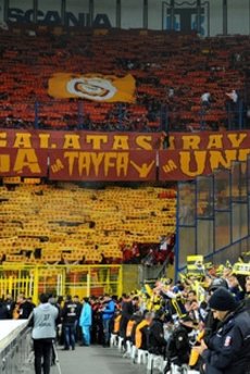 Derbideki olaylar nedeniyle Galatasaray'a ceza geldi