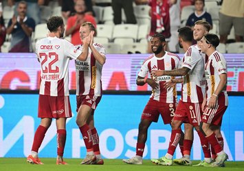 Antalyaspor sezona galibiyetle başladı!