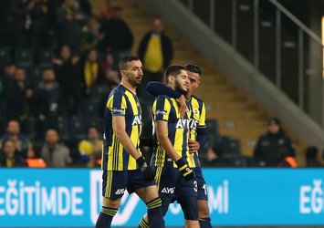 F.Bahçe'nin eski yıldızı kaza geçirdi