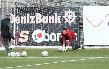 FIFA’dan Muslera’ya ceza