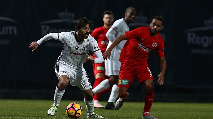 Beşiktaş’ta gidecek isimler belli oldu