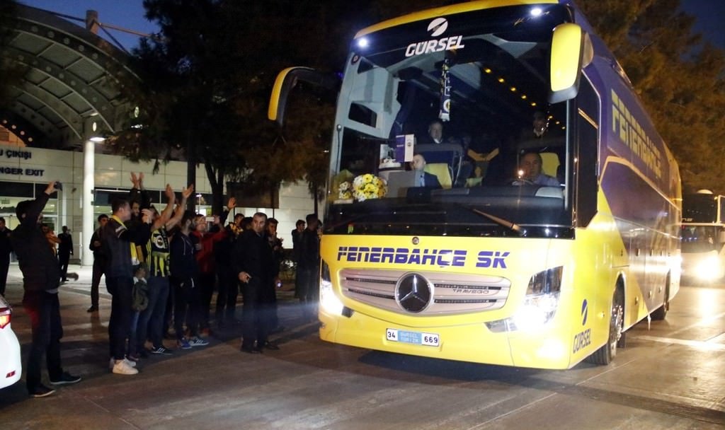 Fenerbahçe, Antalya’ya gitti