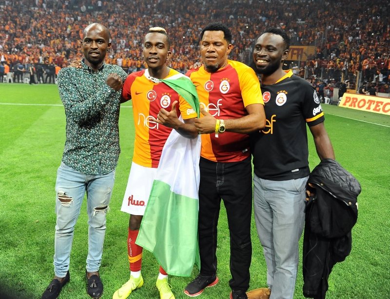 Galatasaray şampiyonluğu böyle kutladı! İşte görüntüler