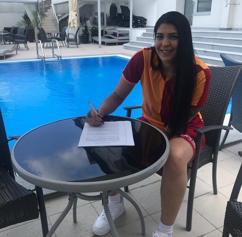 Tilbe Senyurek Galatasaray Da Aspor