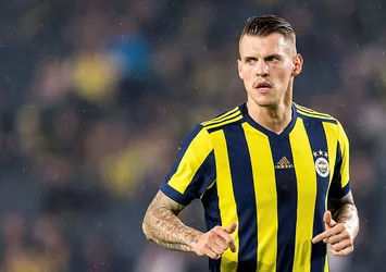 Skrtel ne yapsın!