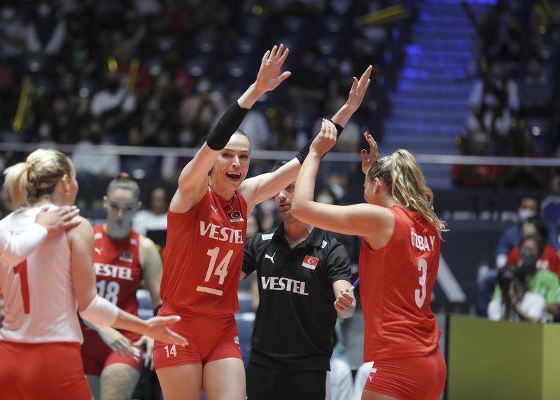 Turkish National Women’s Volleyball Team Defeats Brazil 3-0 | 2024 Paris Olympic Qualifications Group B Match