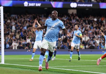 M. City ikinci yarıda açıldı!