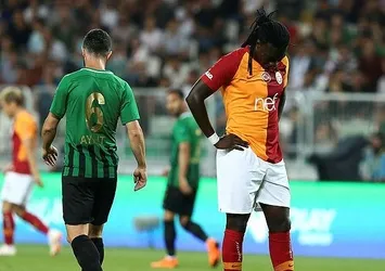Gomis hakkını kaybetti