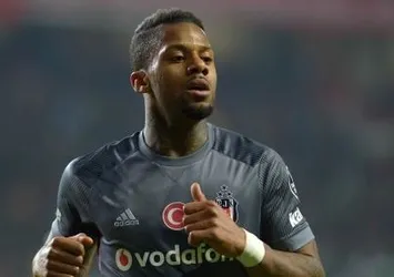 Lens yine sağ bekte!