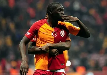 Ndiaye 5'e düştü
