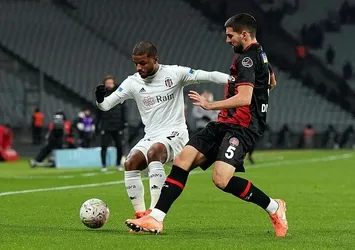 Beşiktaş üstünlüğünü koruyamadı!