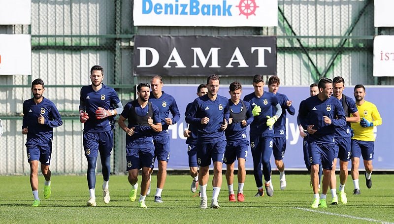 Koeman’dan Mehmet Topal’a 2 özel görev