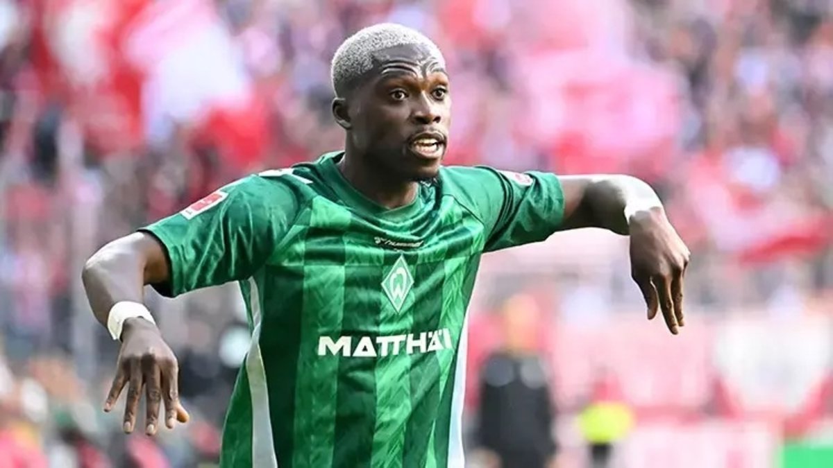 TRANSFER HABERİ: Derrick Köhn'e sürpriz talip! Transfer teklifi... TRANSFER HABERİ: Derrick Köhn'e sürpriz talip! Transfer teklifi...