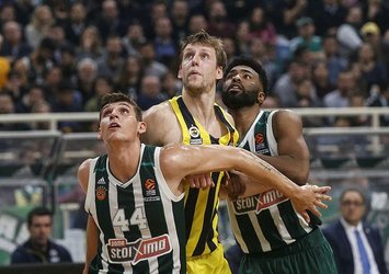 Fenerbahçe deplasmanda Pana'yı devirdi